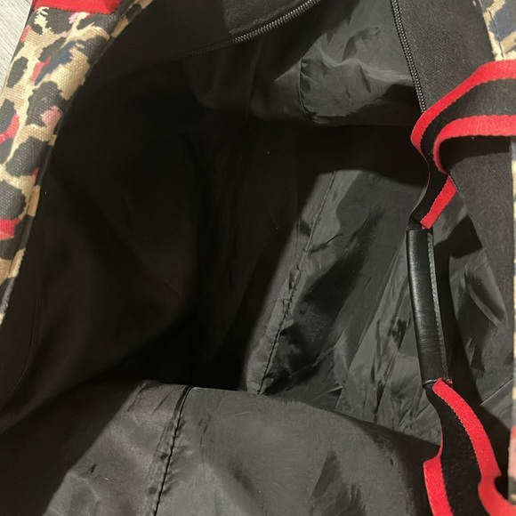 Victoria’s Secret Cheetah Weekender - Picture 7 of 7